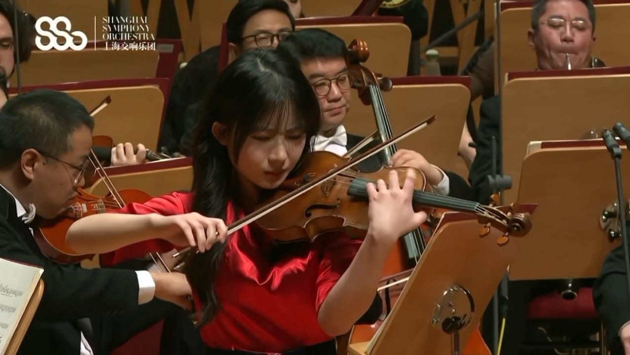 Shanghai Symphony Hall New Year Concert: Chloe Chua’s “Carmen Fantasy”